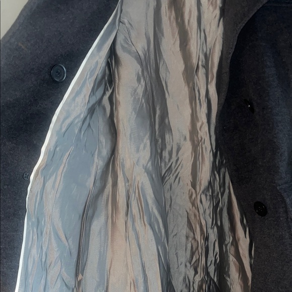 Stylish Black Trench Coat for Women - Picture 6 of 12